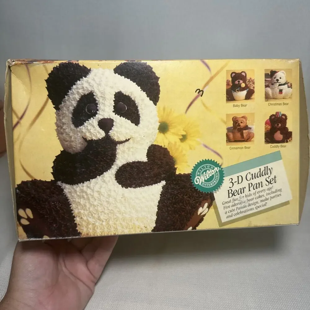 3-D Cuddly Bear Wilton Cake Pan Set COMPLETE w/ Box, Missing Instructions